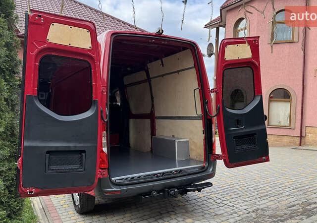 Красный Мерседес Sprinter, объемом двигателя 1.95 л и пробегом 169 тыс. км за 31700 $, фото 40 на Automoto.ua