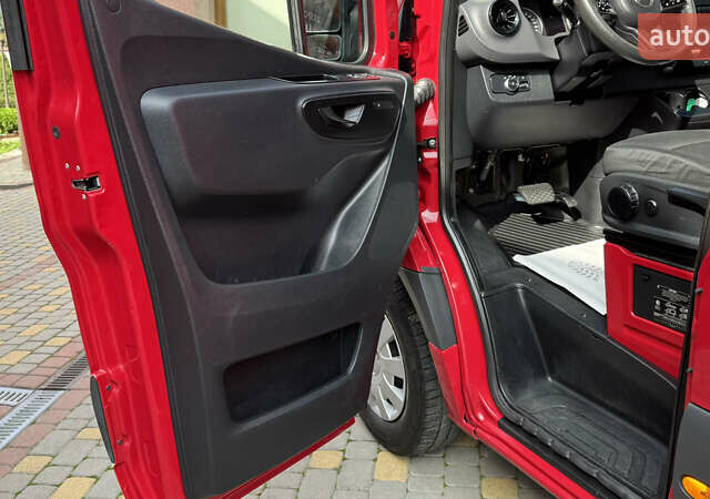 Красный Мерседес Sprinter, объемом двигателя 1.95 л и пробегом 169 тыс. км за 31700 $, фото 58 на Automoto.ua
