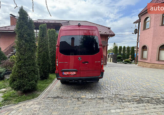 Красный Мерседес Sprinter, объемом двигателя 1.95 л и пробегом 169 тыс. км за 31700 $, фото 33 на Automoto.ua