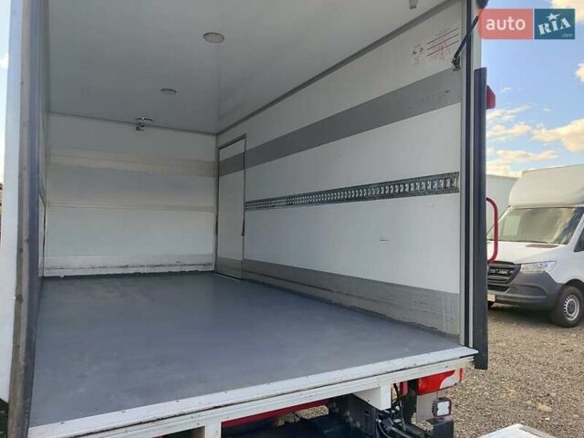 Червоний Мерседес Sprinter, об'ємом двигуна 3 л та пробігом 231 тис. км за 43500 $, фото 28 на Automoto.ua