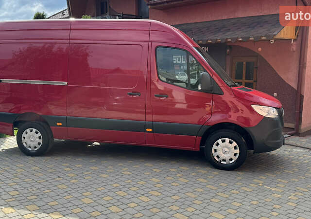 Красный Мерседес Sprinter, объемом двигателя 1.95 л и пробегом 169 тыс. км за 31700 $, фото 4 на Automoto.ua