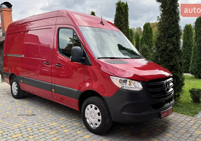Красный Мерседес Sprinter, объемом двигателя 1.95 л и пробегом 169 тыс. км за 31700 $, фото 39 на Automoto.ua