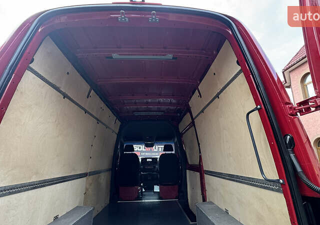 Красный Мерседес Sprinter, объемом двигателя 1.95 л и пробегом 169 тыс. км за 31700 $, фото 45 на Automoto.ua