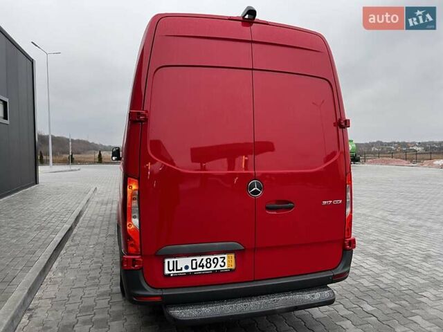 Красный Мерседес Sprinter, объемом двигателя 1.95 л и пробегом 229 тыс. км за 29500 $, фото 29 на Automoto.ua