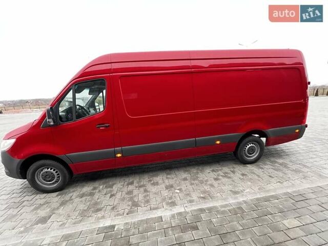 Красный Мерседес Sprinter, объемом двигателя 1.95 л и пробегом 229 тыс. км за 29500 $, фото 31 на Automoto.ua