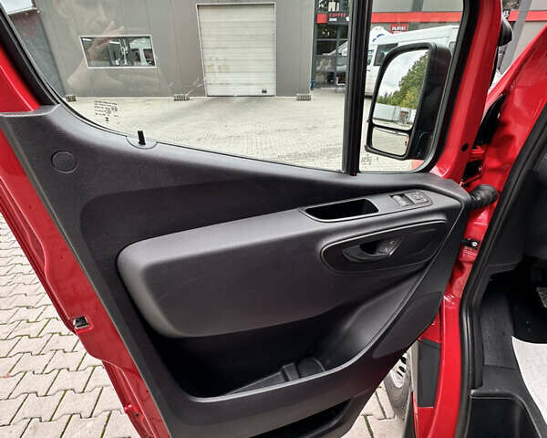 Красный Мерседес Sprinter, объемом двигателя 2 л и пробегом 113 тыс. км за 42900 $, фото 18 на Automoto.ua