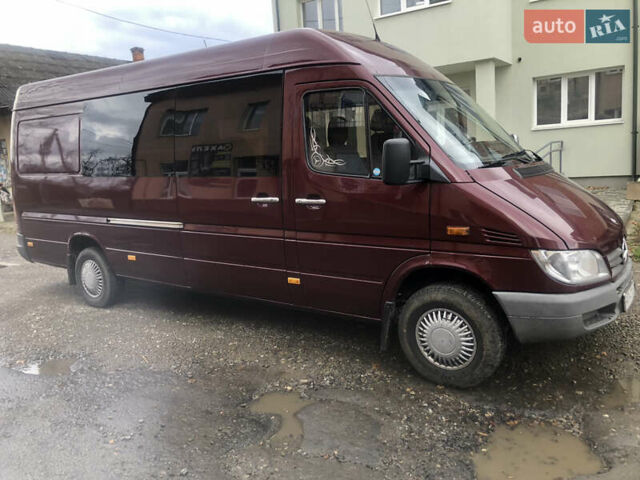 Червоний Мерседес Sprinter, об'ємом двигуна 2.7 л та пробігом 530 тис. км за 11200 $, фото 18 на Automoto.ua