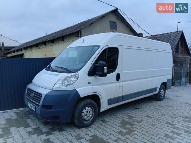 Красный Мерседес Sprinter, объемом двигателя 2.69 л и пробегом 605 тыс. км за 6400 $, фото 15 на Automoto.ua