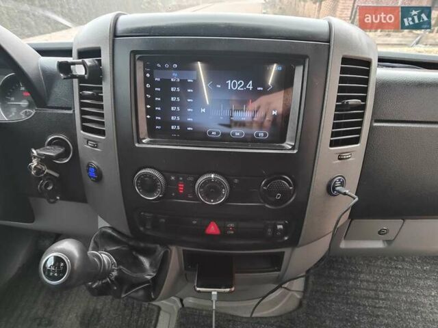 Червоний Мерседес Sprinter, об'ємом двигуна 3 л та пробігом 450 тис. км за 17500 $, фото 11 на Automoto.ua