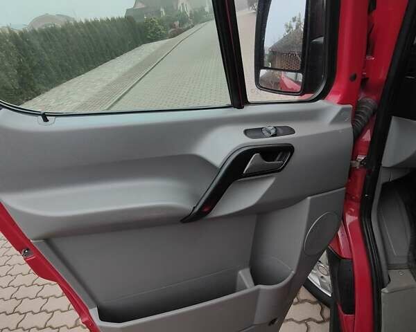 Червоний Мерседес Sprinter, об'ємом двигуна 3 л та пробігом 450 тис. км за 17500 $, фото 15 на Automoto.ua