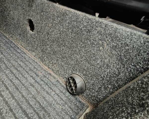 Червоний Мерседес Sprinter, об'ємом двигуна 3 л та пробігом 450 тис. км за 17500 $, фото 22 на Automoto.ua