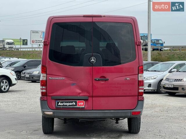 Червоний Мерседес Sprinter, об'ємом двигуна 2.1 л та пробігом 432 тис. км за 12990 $, фото 7 на Automoto.ua