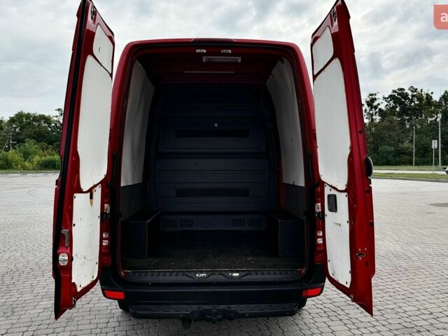 Красный Мерседес Sprinter, объемом двигателя 2.2 л и пробегом 450 тыс. км за 15900 $, фото 33 на Automoto.ua