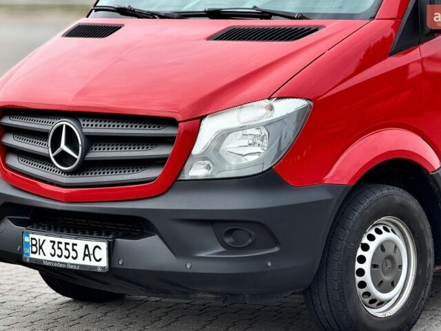 Красный Мерседес Sprinter, объемом двигателя 2.2 л и пробегом 450 тыс. км за 15900 $, фото 11 на Automoto.ua