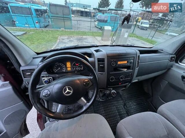 Червоний Мерседес Sprinter, об'ємом двигуна 2.14 л та пробігом 483 тис. км за 21300 $, фото 10 на Automoto.ua