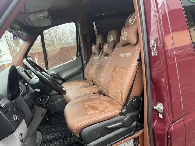 Красный Мерседес Sprinter, объемом двигателя 3 л и пробегом 245 тыс. км за 25500 $, фото 15 на Automoto.ua
