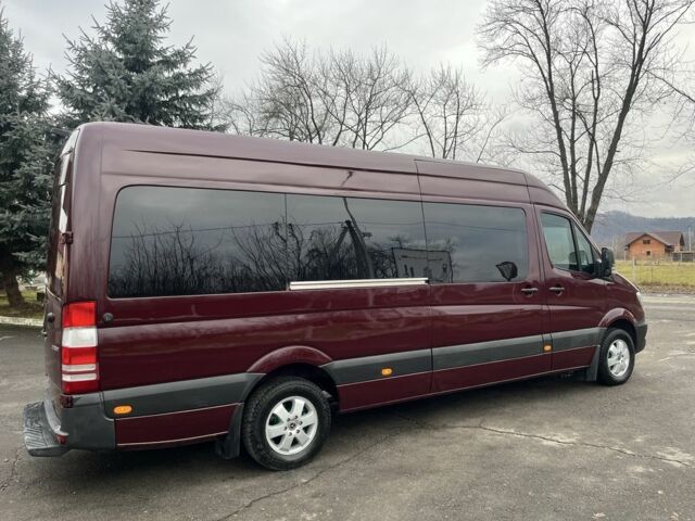 Красный Мерседес Sprinter, объемом двигателя 3 л и пробегом 245 тыс. км за 25500 $, фото 6 на Automoto.ua