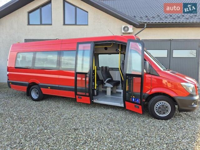 Красный Мерседес Sprinter, объемом двигателя 2.2 л и пробегом 200 тыс. км за 33900 $, фото 18 на Automoto.ua