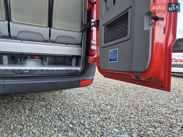 Красный Мерседес Sprinter, объемом двигателя 2.2 л и пробегом 200 тыс. км за 33900 $, фото 36 на Automoto.ua