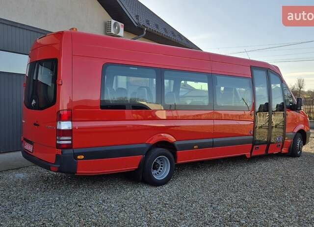 Красный Мерседес Sprinter, объемом двигателя 2.2 л и пробегом 200 тыс. км за 33900 $, фото 43 на Automoto.ua