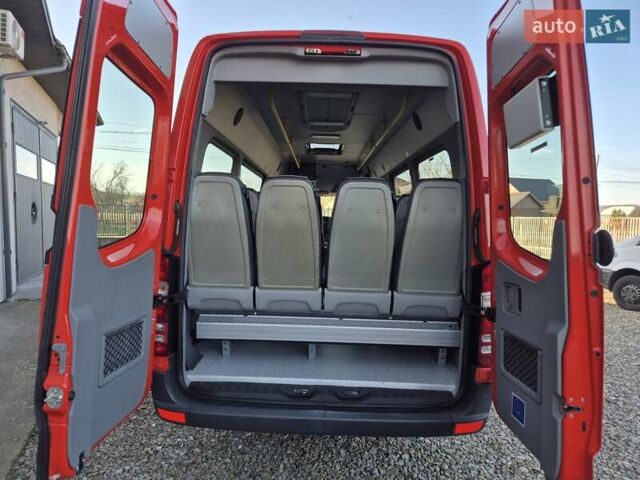Красный Мерседес Sprinter, объемом двигателя 2.2 л и пробегом 200 тыс. км за 33900 $, фото 34 на Automoto.ua