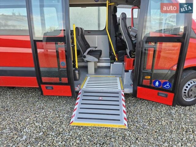 Красный Мерседес Sprinter, объемом двигателя 2.2 л и пробегом 200 тыс. км за 33900 $, фото 17 на Automoto.ua