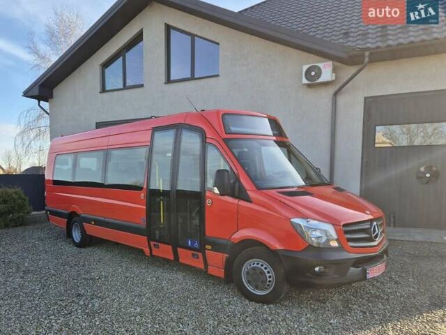 Красный Мерседес Sprinter, объемом двигателя 2.2 л и пробегом 200 тыс. км за 33900 $, фото 22 на Automoto.ua