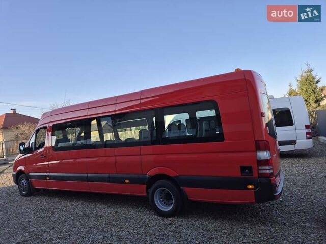 Красный Мерседес Sprinter, объемом двигателя 2.2 л и пробегом 200 тыс. км за 33900 $, фото 7 на Automoto.ua
