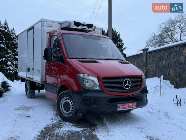 Красный Мерседес Sprinter, объемом двигателя 2.2 л и пробегом 285 тыс. км за 18000 $, фото 11 на Automoto.ua
