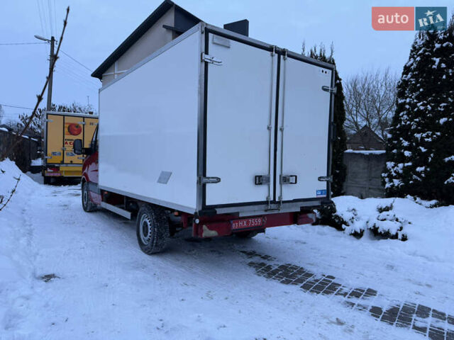 Красный Мерседес Sprinter, объемом двигателя 2.2 л и пробегом 285 тыс. км за 18000 $, фото 30 на Automoto.ua