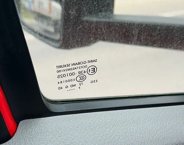Красный Мерседес Sprinter, объемом двигателя 2.2 л и пробегом 279 тыс. км за 25900 $, фото 33 на Automoto.ua