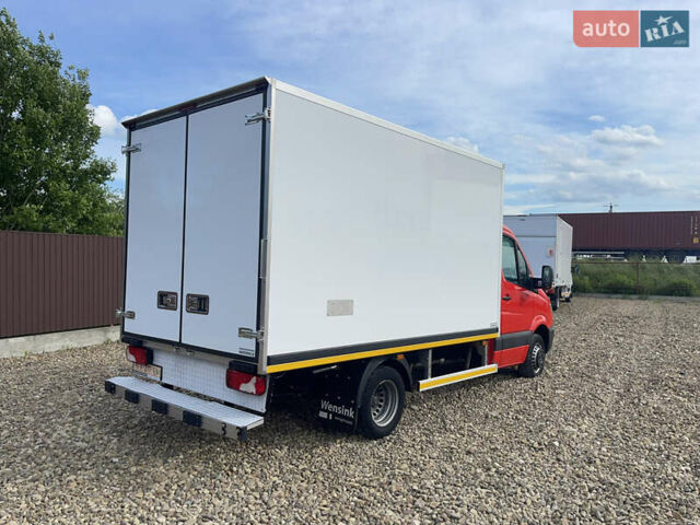 Красный Мерседес Sprinter, объемом двигателя 2.2 л и пробегом 246 тыс. км за 25400 $, фото 3 на Automoto.ua
