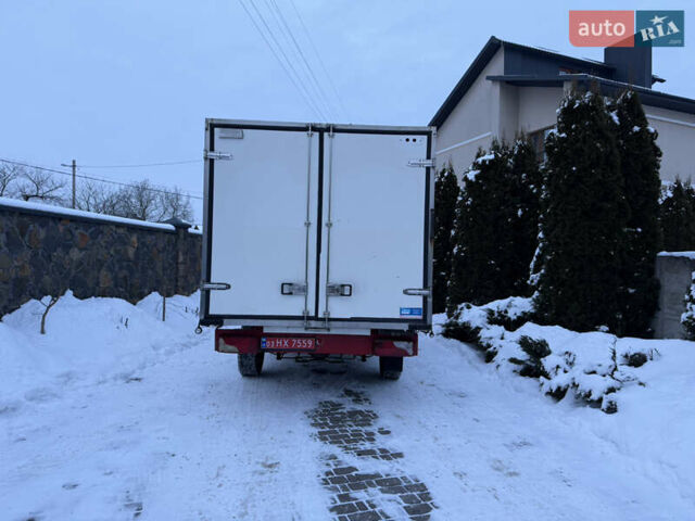 Красный Мерседес Sprinter, объемом двигателя 2.2 л и пробегом 285 тыс. км за 18000 $, фото 28 на Automoto.ua