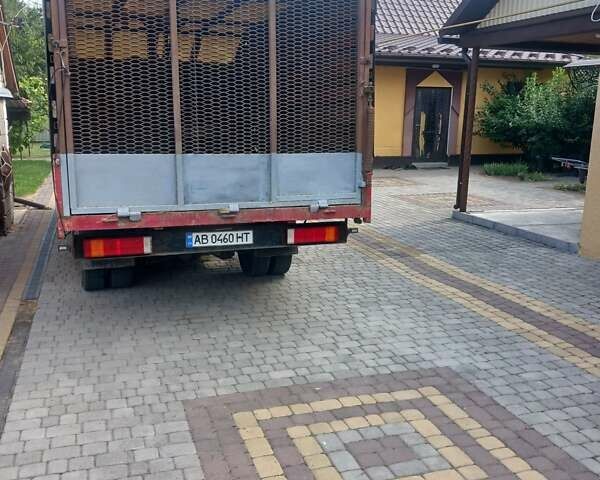 Красный Мерседес Sprinter, объемом двигателя 2.9 л и пробегом 755 тыс. км за 10000 $, фото 5 на Automoto.ua