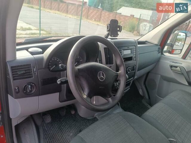 Червоний Мерседес Sprinter, об'ємом двигуна 2.14 л та пробігом 480 тис. км за 19000 $, фото 25 на Automoto.ua