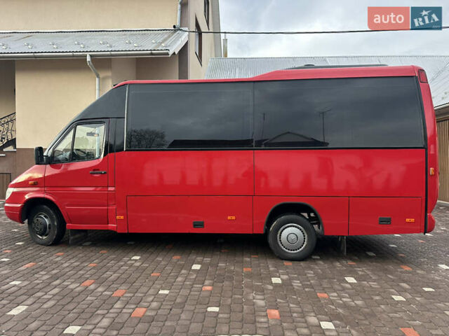 Червоний Мерседес Sprinter, об'ємом двигуна 2.7 л та пробігом 595 тис. км за 35000 $, фото 5 на Automoto.ua