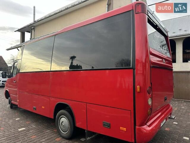 Червоний Мерседес Sprinter, об'ємом двигуна 2.7 л та пробігом 595 тис. км за 35000 $, фото 12 на Automoto.ua