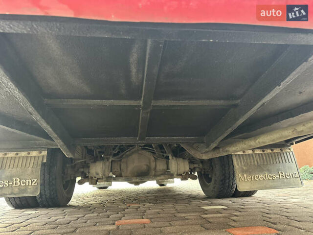 Червоний Мерседес Sprinter, об'ємом двигуна 2.7 л та пробігом 595 тис. км за 35000 $, фото 28 на Automoto.ua