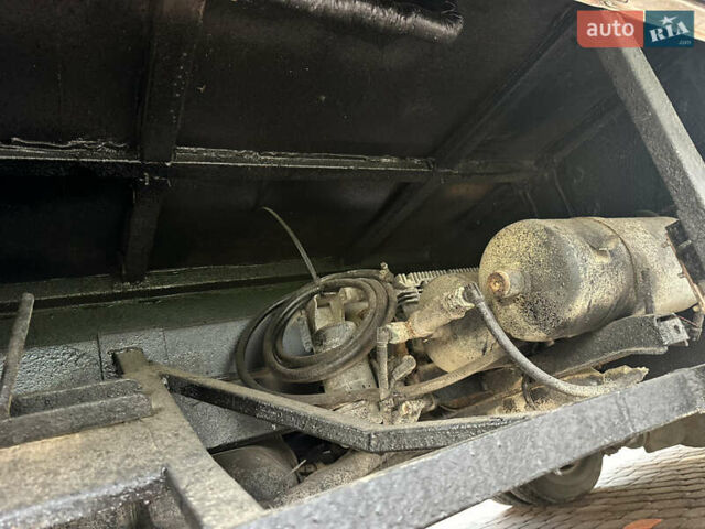 Червоний Мерседес Sprinter, об'ємом двигуна 2.7 л та пробігом 595 тис. км за 35000 $, фото 29 на Automoto.ua