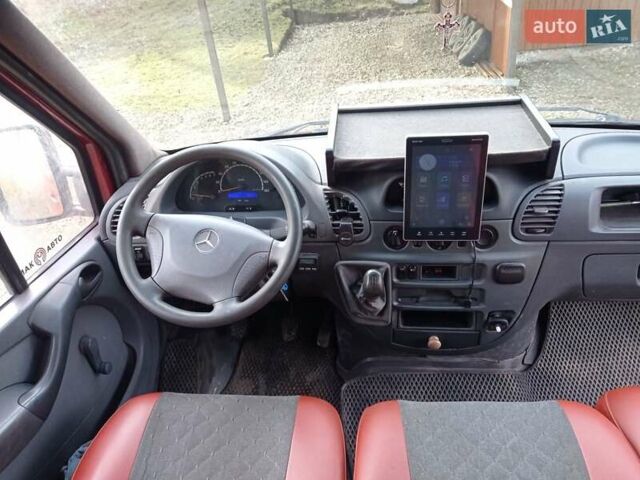 Красный Мерседес Sprinter, объемом двигателя 2 л и пробегом 250 тыс. км за 8500 $, фото 10 на Automoto.ua