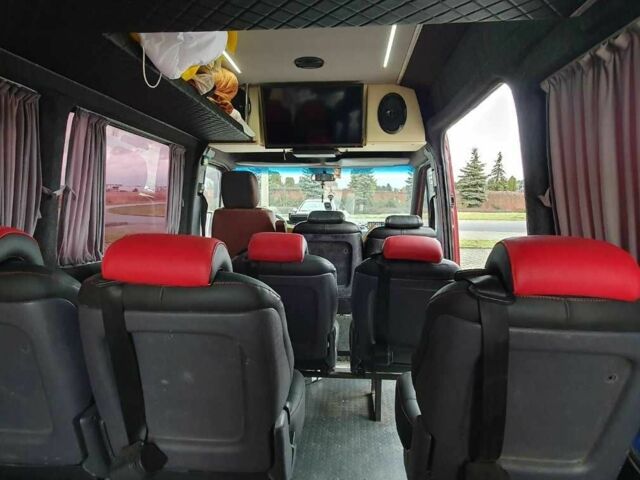 Червоний Мерседес Sprinter, об'ємом двигуна 0.29 л та пробігом 770 тис. км за 9229 $, фото 7 на Automoto.ua