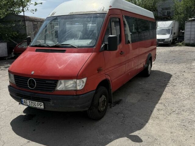 Червоний Мерседес Sprinter, об'ємом двигуна 2.9 л та пробігом 1 тис. км за 5700 $, фото 3 на Automoto.ua