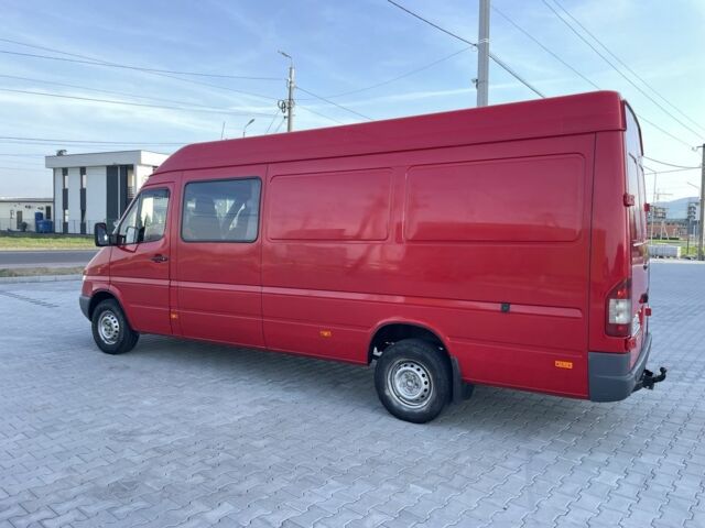 Красный Мерседес Sprinter, объемом двигателя 0.22 л и пробегом 420 тыс. км за 11000 $, фото 10 на Automoto.ua