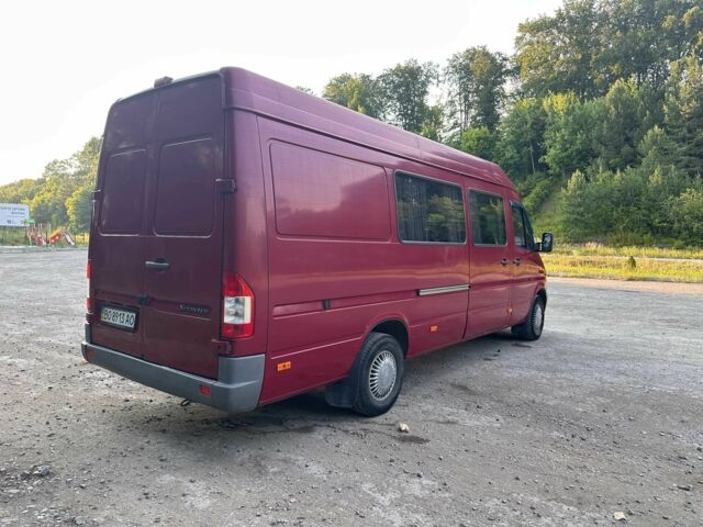 Красный Мерседес Sprinter, объемом двигателя 2.2 л и пробегом 386 тыс. км за 10500 $, фото 7 на Automoto.ua