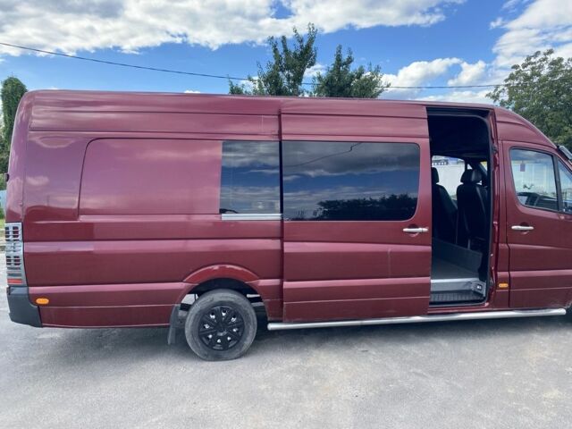 Червоний Мерседес Sprinter, об'ємом двигуна 2.9 л та пробігом 300 тис. км за 15800 $, фото 2 на Automoto.ua