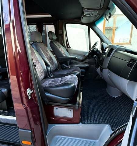 Мерседес Sprinter 2017 в Богородчанах на Automoto.ua Красный Мерседес Sprinter, объемом двигателя 3 л и пробегом 680 тыс. км за 40888 $, фото 20 на Automoto.ua