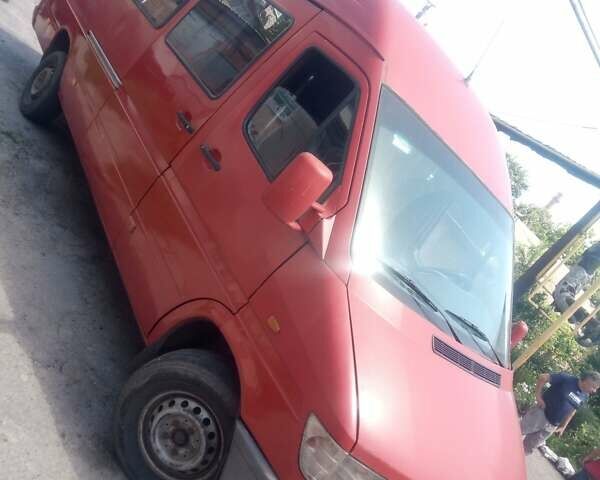 Червоний Мерседес Sprinter, об'ємом двигуна 2.3 л та пробігом 400 тис. км за 5500 $, фото 6 на Automoto.ua