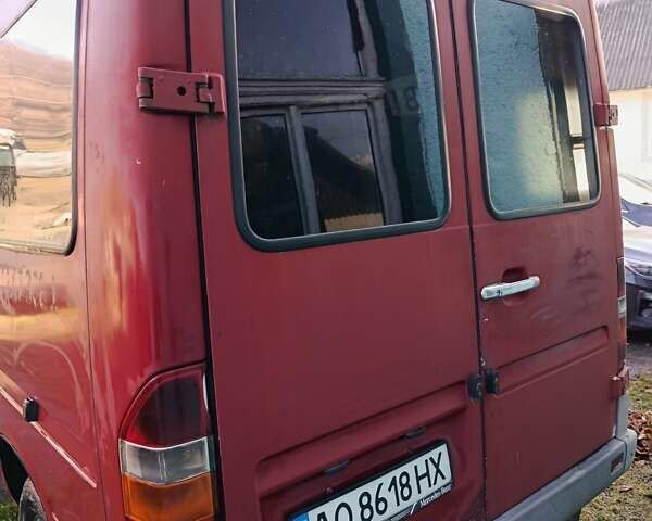 Червоний Мерседес Sprinter, об'ємом двигуна 3 л та пробігом 594 тис. км за 6000 $, фото 2 на Automoto.ua