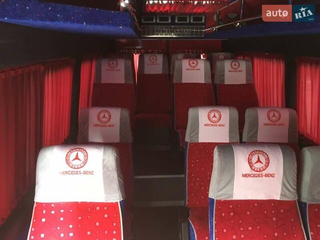 Красный Мерседес Sprinter, объемом двигателя 2.3 л и пробегом 800 тыс. км за 15000 $, фото 8 на Automoto.ua