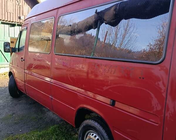 Червоний Мерседес Sprinter, об'ємом двигуна 3 л та пробігом 594 тис. км за 6000 $, фото 7 на Automoto.ua